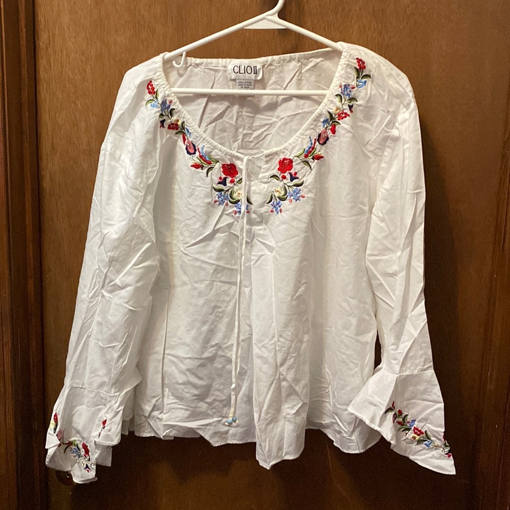 Clio II peasant shirt